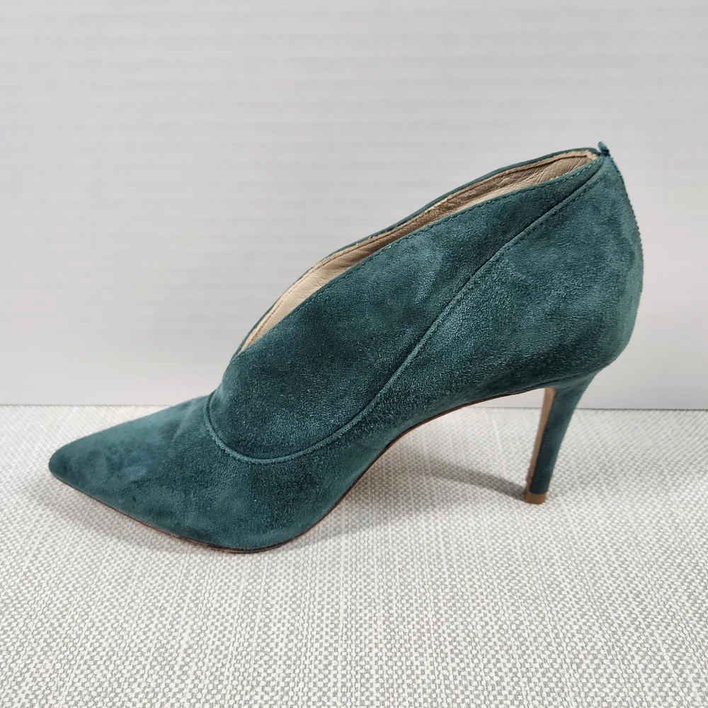 Boden size 38 green suede shootie leather heeled bootie